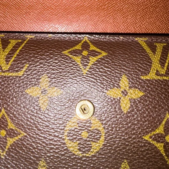 Louis Vuitton International Porte Tresor Long Wallet - Picture 10 of 15